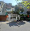 Bán nhà hẻm 10m siêu đẹp đường Hai Bà Trưng, Quận 3. DT 5,2m x 21m. Trệt 3 lầu giá 30,9 tỷ
