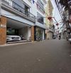 ĐƯỜNG NGỌC HỒI LÔ GÓC - NGÕ THÔNG - Ô TÔ VÀO NHÀ