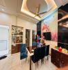 Bán nhà Khu Biệt Thự Nguyễn Trọng Tuyển DT 8x22m DTCN 180m2 giá 40 TỶ giảm về 32 TỶ