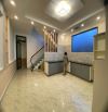 nhà mới, P.7 , Nguyễn Siêu , 2 mặt tiền, ngộp giá 96m2 Giá : 6,8 Tỷ