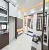 - Bán nhà đường Võ Chí Công, sát phố, nội thất xịn sò, 45m2, 11.5 tỷ.