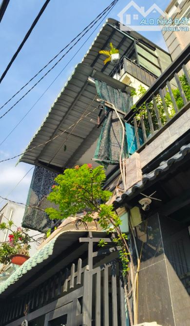 BÁN NHÀ TÂN CHÁNH HIỆP Q12.46M2,3 TẦNG CHỈ 2,7 TỶ TL
