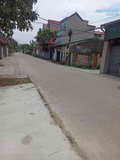 BÁN ĐẤT THƯỢNG THANH, LONG BIÊN 72m2, MT Siêu rộng , đường trước nhà 5M - GIÁ 10 tỷ