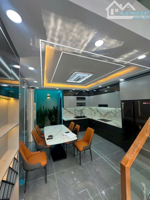 🇻🇳🧨🏠OTO VÀO NHÀ - GẦN MẶT TIỀN - FULL NỘI THẤT - 5 TẦNG - 4 x16 - CHỈ 6,7 TỶ 💫🎒⛱️