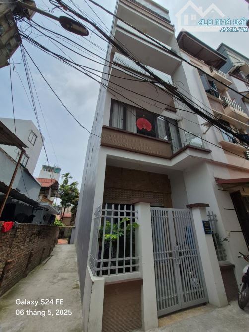 Bán nhà Tứ Hiệp Thanh Trì 58 m mặt tiền 4 m lô góc 9.5 tỷ