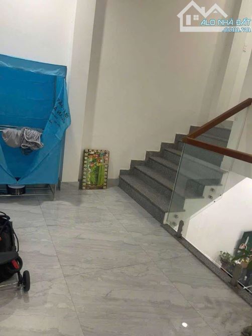 Bán nhà 2 tầng đường 5m5 Bãy Sậy- Khuê Trung- Cẩm Lệ