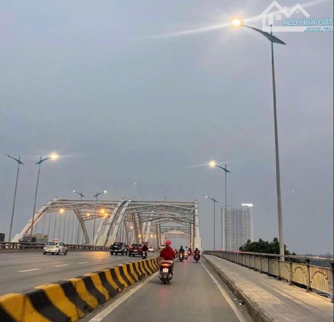 📌ĐÍCH THỰC CHÂN CẦU ĐÔNG TRÙ 44,5 m  fun THỔ CƯ 📌MẶT TIỀN RỘNG - NHÀ ĐẸP - Ô TÔ VÀO NHÀ