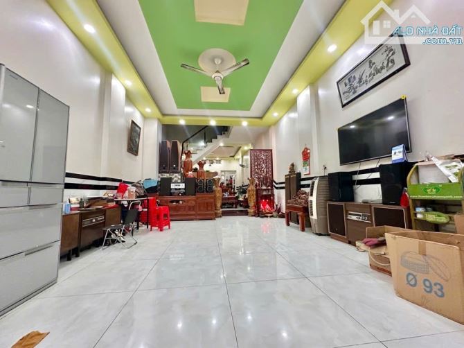 THÔNG SỐ HIÊM-NHÀ RỘNG GIÁ TỐT-BÁN NHÀ 5.6×22-4TẦNG-MẶT TIỀN ĐƯỜNG NGUYỄN HỮU TIẾN TÂN PH