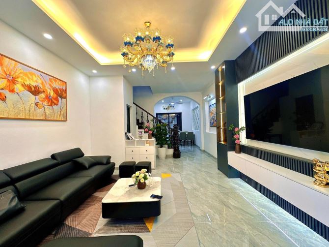 Cực Hiếm! Bán Nhà Ngõ 29 Khương Hạ, Cách Ô Tô Tránh 10m, Ngõ Thoáng, 49m2.