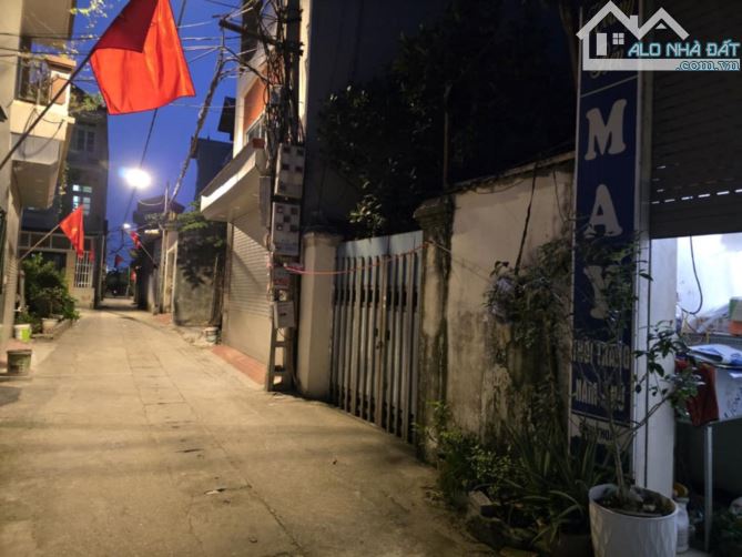 SOOC. Đông anh bán đất tặng nhà