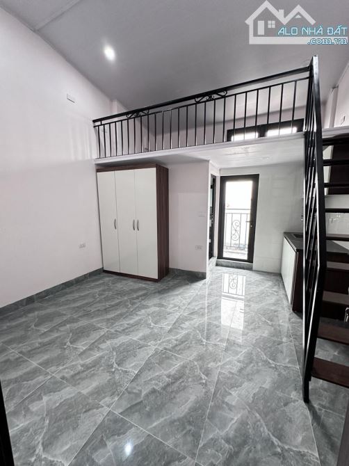 TOÀ CCMN VỚI DÒNG TIỀN KHỦNG YÊN XÁ 50M2 12PKK - DÒNG TIỀN 700 TR/ NĂM GIÁ 13,7 TỶ