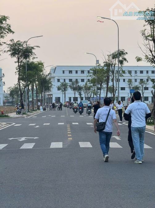 CHÍNH CHỦ CẦN RA NHANH LÔ ĐẤT NGAY SÂN BAY LONG THÀNH, GIÁ 800TR, FULL THỔ CƯ, SỔ CÓ SẴN - 2