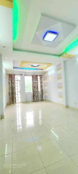 GIÁ ĐẦU TƯ ! NHÀ BÁN MT ĐƯỜNG SỐ 3 P11 Q6, GẦN BỆNH VIỆN (4X20) LỬNG 4 TẦNG. CHỈ 11,5 TỶ