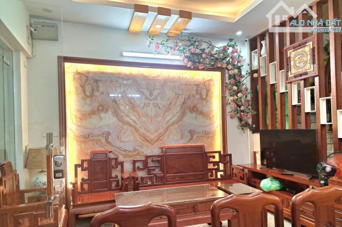 CƠ HỘI VÀNG – BÁN NHÀ ĐẸP LÊ QUANG ĐẠO, NAM TỪ LIÊM – 3 BƯỚC RA PHỐ - 36M2 X 5 TẦNG