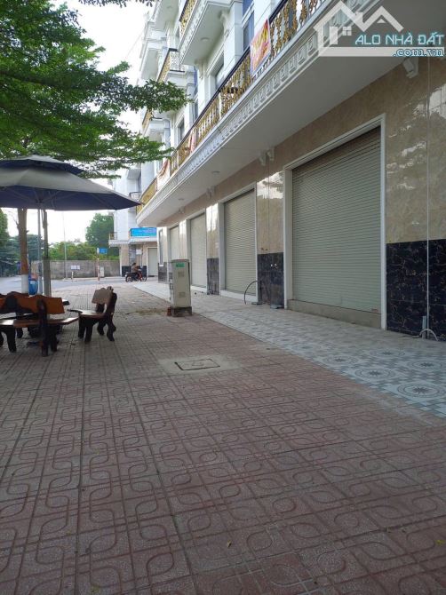Bán nhà 2 lầu MT An Phú 18,kinh doanh tốt 5x16m
