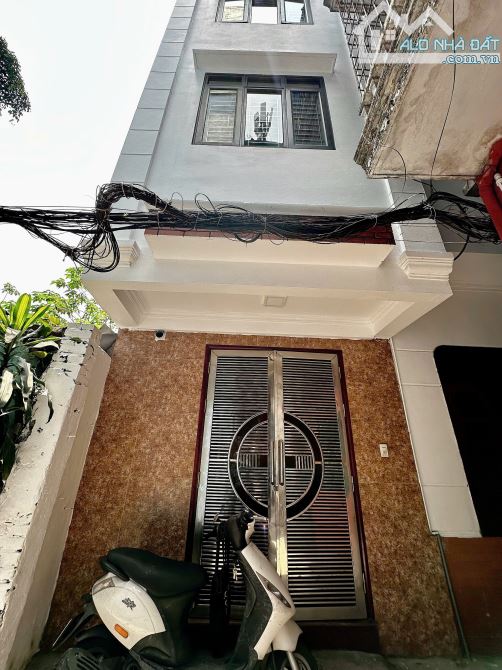 BÁN GẤP NHÀ MINH KHAI – HAI BÀ TRƯNG – LÔ GÓC – 32M² – 6.86 TỶ – 50M RA LEXUS