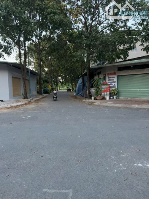 Nhà 2 mặt tiền KDC Vĩnh Phú 1 147,5m2 8ty1 TL (8x20), p.Vĩnh Phú, Tp.Thuận An