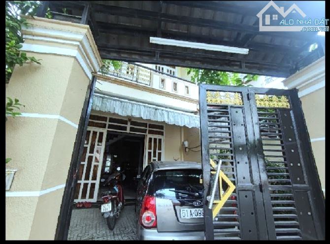 BÁN NHÀ MẶT TIỀN KINH DOANH 64M2 (4,2X15) KÊNH TÂN HÓA, TÂN PHÚ. 8 TỈ