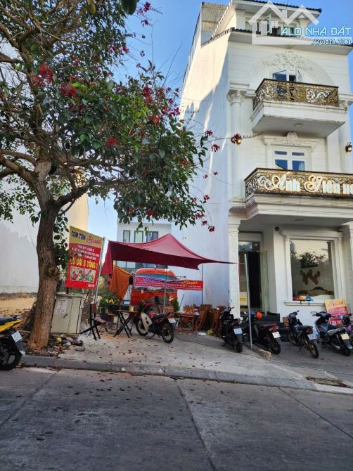 ✨🏡✨ Cần bán Khách Sạn/CHDV Nhà Mặt Tiền, đường Trần Phú, P.03, Đà Lạt
