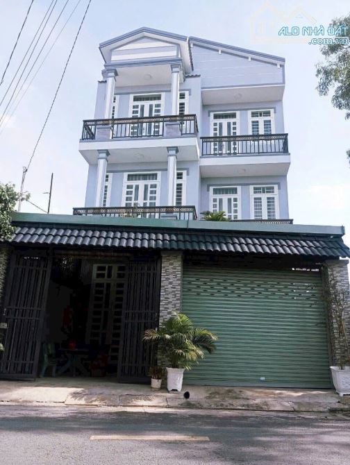 Bán nhà mặt tiền Tân Hiệp Hóc Môn 3 tầng mới 7.3 x15 nhỉnh 5 tỷ