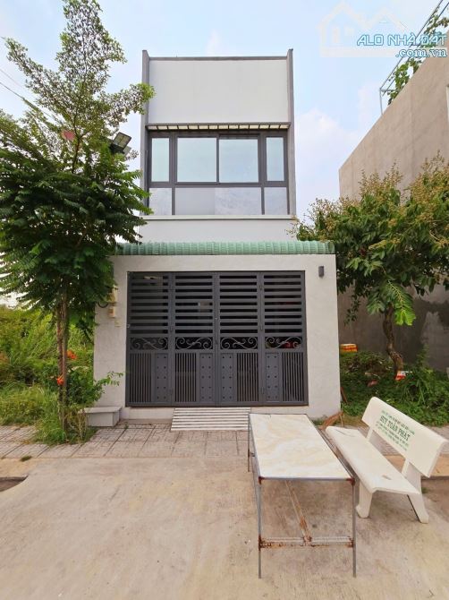 💥 NHÀ PHỐ 52M2, 2 TẦNG, VUÔNG VỨC, ĐƯỜNG Ô TÔ 10M, GẦN CHỢ LONG PHƯỚC