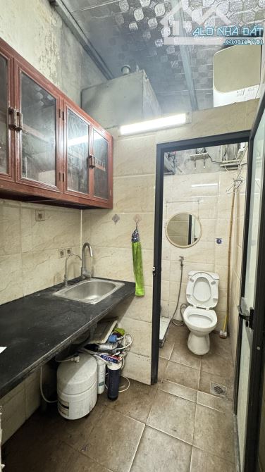 Hiếm mặt ngõ thông – giá chỉ 1tỷ 8xx trung tâm Nguyễn Cao-  gần chợ gần trường bệnh viện.