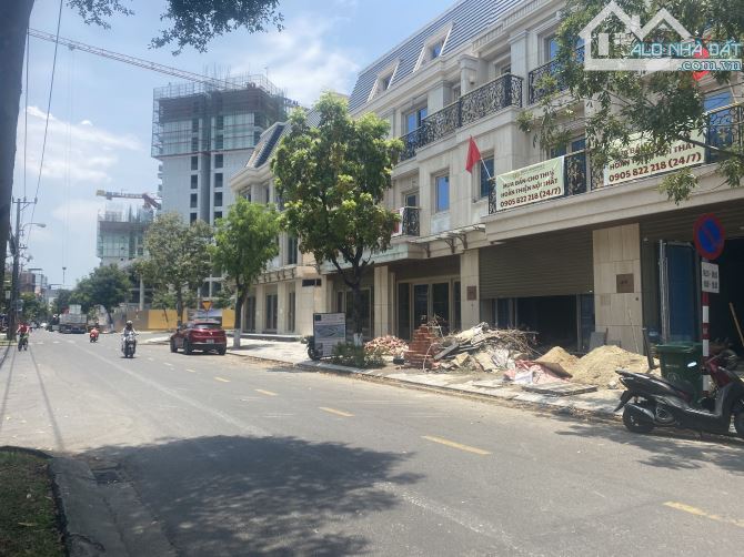 🔥 2 TẦNG ĐƯỜNG LÊ ĐÌNH LÝ  DT 65M NGANG 8M VUÔNG VỨC CHỈ 3TY3x