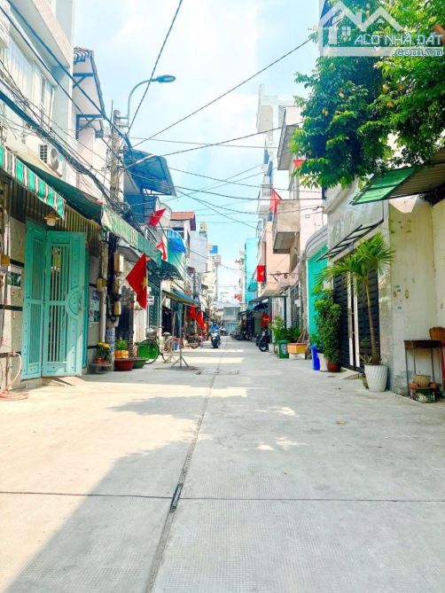 BÁN NHÀ GIÁ TỐT – HẺM XE HƠI, 2 MẶT TIỀN – 4x12M – CHỈ 3.6 TỶ – BÌNH TÂN