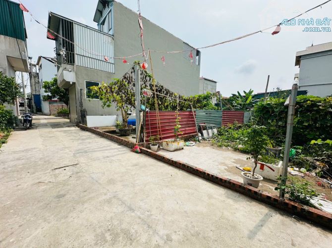 Cần bán 65m2 Viên Nội, Vân Nội đường 3m, 100m ra đường Vân Trì.