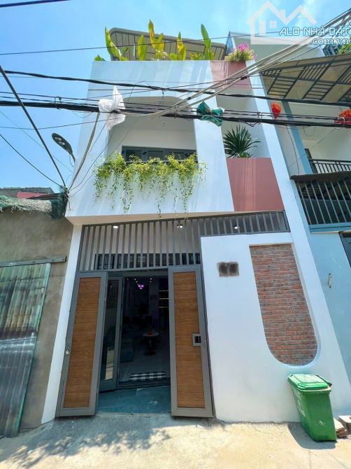🌹 930tr bàn giao ngay chìa khoá nhà. căn 111m2 ở Tân Xuân Hóc Môn. sổ hồng riêng