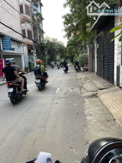 Bán Căn Nhà Cấp 4 HXH Đường Quang Trung P10;DT(5,5mx20m)-Gía 8,5 TỶ TL