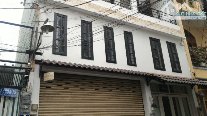 Bán nhà mặt tiền TRẦN BÌNH TRỌNG, Q. Bt giáp Phú Nhuận- Ngang 5x24m (Nở hậu 5.35m)