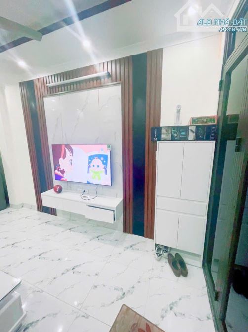 DƯƠNG NỘI BÁN GẤP CĂN GÓC Ô TÔ 33M2 GIÁ NHỈNH 5TY.