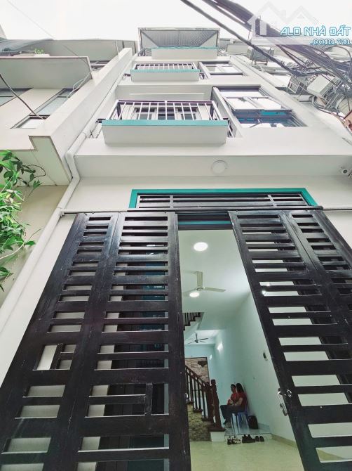 Cực Hiếm Nhà Tây Hồ Hơn 13 Tỷ, 52m2 5 Tầng Phân Lô, Ô Tô Qua, Giá Tốtg