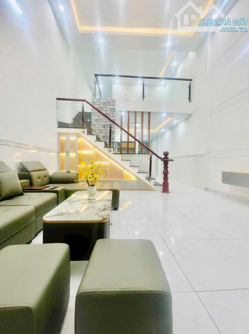 Bán nhà sổ riêng ngay ủy ban Trảng Dài giá rẻ