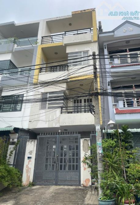 Bán nhà đường 12m Nội Bộ Lê Bôi - 5m x 16m - 80m.2- 3 Lầu - 4PN F7 Q8- Đối Diện Công Viên