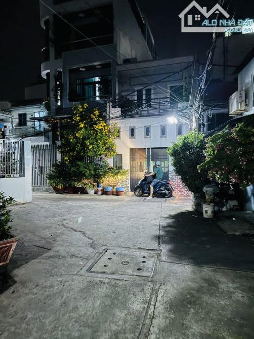 🏡 NHÀ 2 TẦNG – DT 68M² – HẺM RỘNG – GẦN MẶT TIỀN – TIỆN Ở HOẶC XÂY MỚI – GIÁ CHỈ 3,6 TỶ