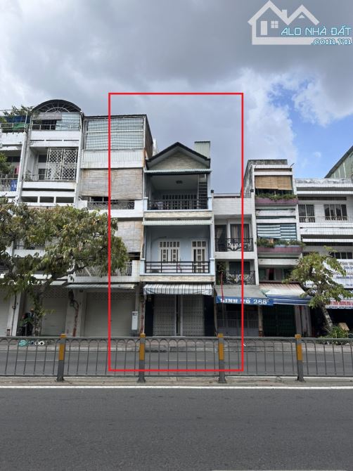 Bán nhà MT MINH PHỤNG Q11-Vị trí đắc địa, Kinh doanh sầm uất, giá 11,5 tỷ