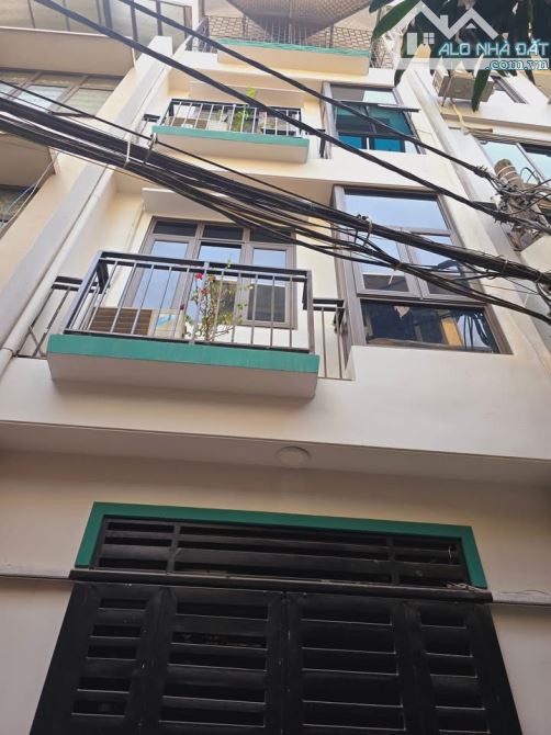 Bán Nhà Lạc Long Quân Tây Hồ-Ngõ Thông Oto,Nhà Đẹp,Gần Hồ-52m 5 tầng Mt 4m Giá 13,6 Tỷ