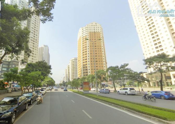 SIÊU PHẨM PHỐ VIP HOÀNG ĐẠO THÚY 121M2 CHỈ HƠN 8 TỶ