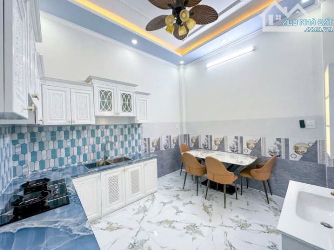 🔥 Siêu phẩm nhà phố 5 tầng lô góc tại Đại Mỗ, Nam Từ Liêm – Giá chỉ 30 tỷ!  📌