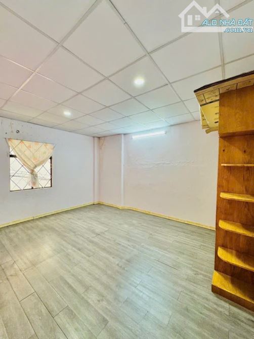 BÁN NHÀ BẠCH ĐẰNG, BÌNH THẠNH - NGAY HÀNG XANH - HẺM XE HƠI - 50M2 - NGANG 5M - CHỈ 6.5 TỶ