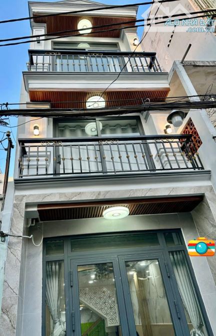Bán nhà mới Trần Phú, P4, Q5 (3x13m) Trệt 2 Lầu. Giá 7,2 tỷ tl