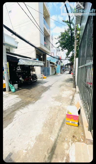 Bán CHDV cao cấp hẻm xe hơi phường Phú Thuận Q7 dòng tiền 40tr/ tháng