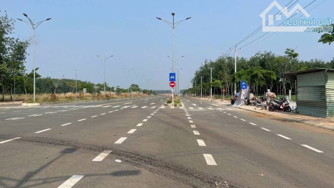 ĐẤT THỔ CƯ MẶT TIỀN TUYẾN 4 KCN VSIP ĐỒNG PHÚ, 5x40 sẵn 100tc GIÁ 850tr SIÊU HỜI