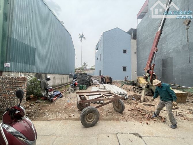 BÁN 80m ĐẤT VUÔNG VẮN - NỞ HẬU Ở ĐẶNG XÁ, GIÁ RẺ