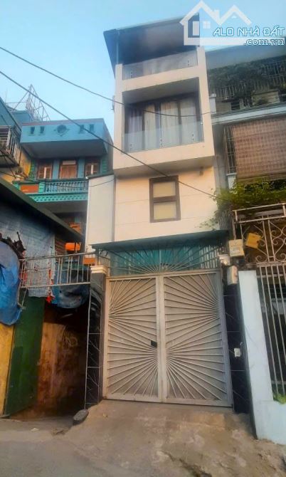 BÁN GẤP NHÀ LÔ GÓC 5 TẦNG MẶT TIỀN NGUYỄN KHOÁI HOÀNG MAI – Ở NGAY – GIÁ CHỈ 7,5 TỶ TL.