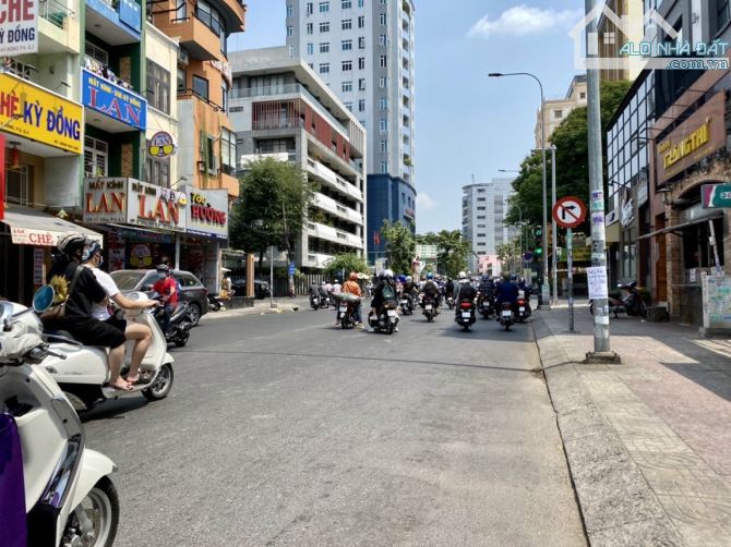 Hiếm !!! Bán Nhà Mặt Tiền Kinh Doanh nhà ga T3. DT: 4.7x15m, 4 Tầng ST Giá nhỉnh 14 tỷ