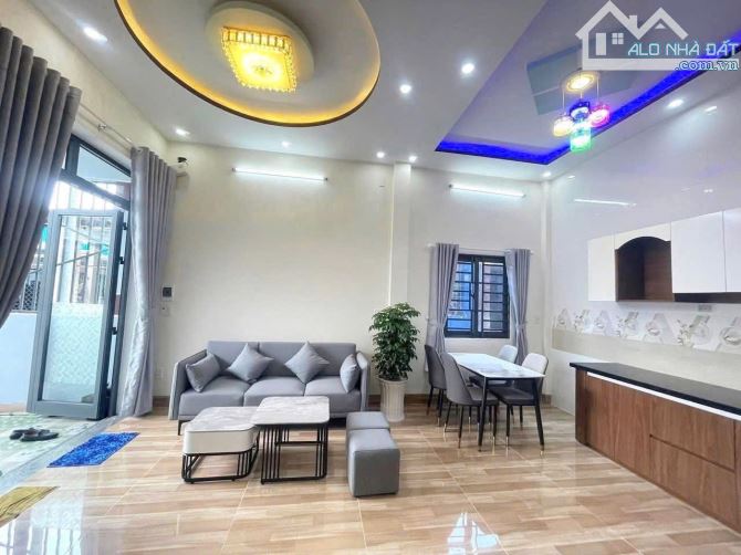 Nhà 2 mê 2 mặt kiệt OTO 4m TÔN ĐỨC THẮNG gần chợ Hòa Khánh