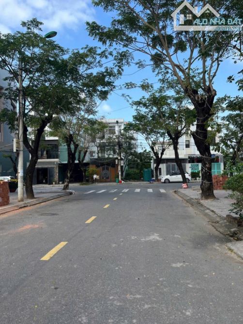 CHÍNH CHỦ CẦN TIỀN NÊN BÁN NHANH LÔ ĐẤT SẠCH ĐẸP K CHÚT LỖI.